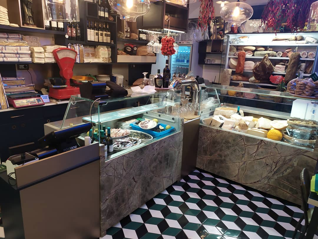 Progetto realizzato per Risto-salumeria